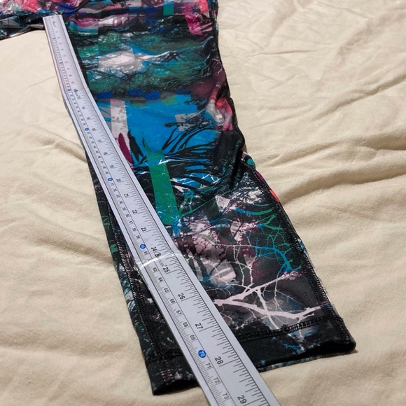 Fila Blue and Pink Artistic Leggings - Picture 5 of 11